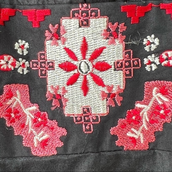 ANTHROPOLOGIE BLACK SILK GOTH EMPIRE WAIST EMBROIDERED DRESS SIZE LARGE NWOT - Picture 9 of 11